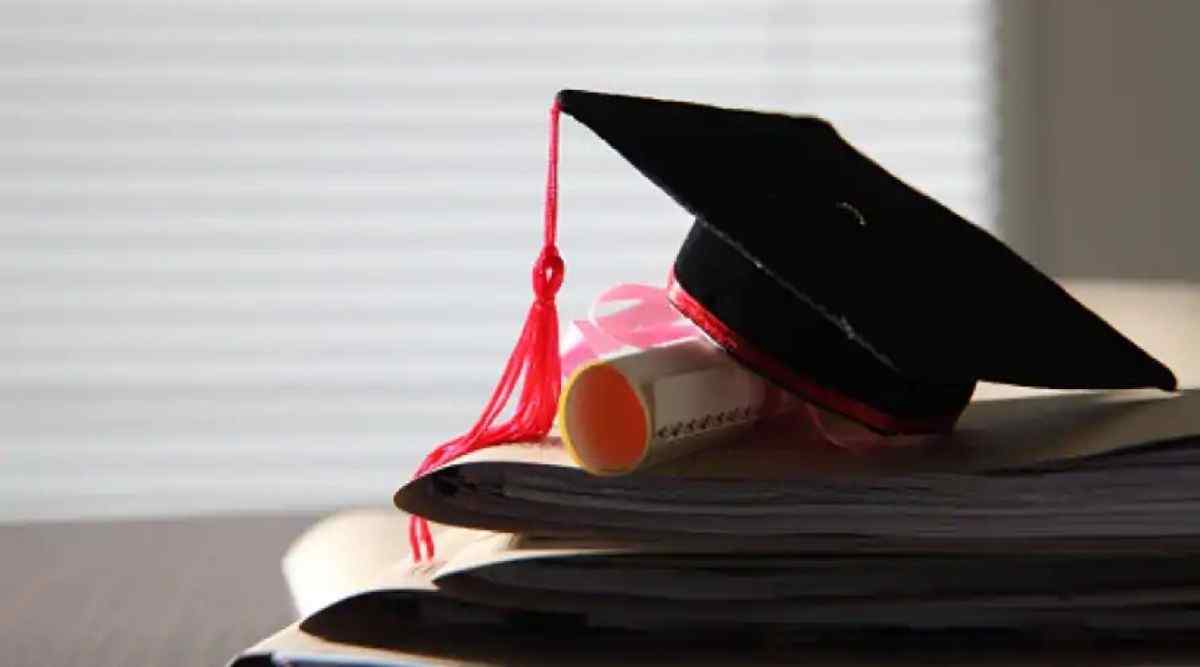 Best Scholarships for PhD Students