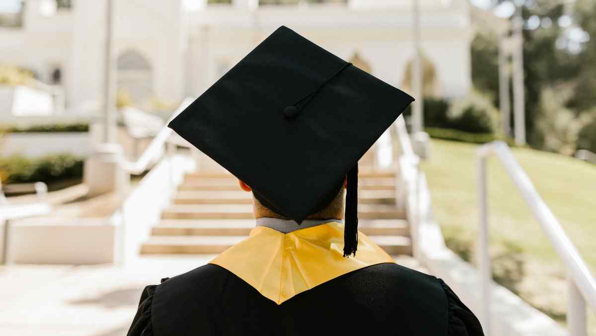 What to do After Graduation in India 2022